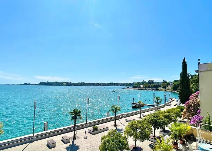 D1mora Riviera * Гардоне Ривьера