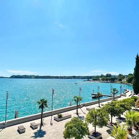 D1mora Riviera * Gardone Riviera